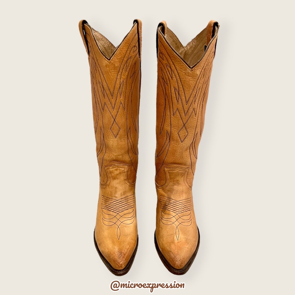 $399 Frye Billy Pull On Tan Leather Embroidered Tonal Stitch Tall Cowboy Boots - Picture 7 of 16